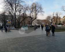 Erzsébet tér-budapest_v_keruelet_erzsebet_ter554967_9.jpg