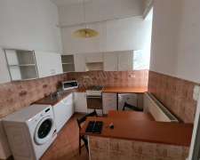 Oktogon-budapest_vi_keruelet_oktogon373873_14.jpg