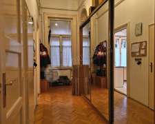 Vörösmarty utca-budapest_vi_keruelet_voeroesmarty_utca406322_10.jpg