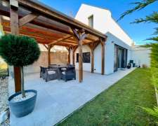 Tátika utca-toeroekbalint_tatika_utca453315_1.jpg