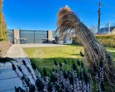 Tátika utca-toeroekbalint_tatika_utca453316_2.jpg