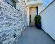 Tátika utca-toeroekbalint_tatika_utca453339_25.jpg