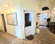 Ferenciek tere-budapest_v_keruelet_ferenciek_tere511577_10.jpg
