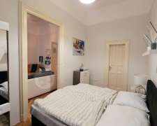 Eötvös utca-budapest_vi_keruelet_eoetvoes_utca512057_11.jpg