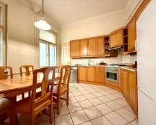 Fehér Hajó utca-budapest_v_keruelet_feher_hajo_utca521845_1.jpg