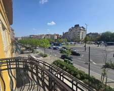 Széll Kálmán tér-budapest_ii_keruelet_szell_kalman_ter522357_14.jpg