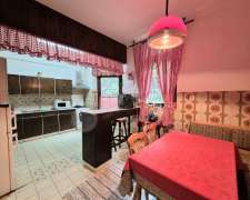 Vöröstorony utca-budapest_ii_keruelet_voeroestorony_utca523795_10.jpg