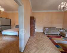 Rákóczi út-budapest_vii_keruelet_rakoczi_ut530148_5.jpg