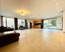 Gazdagréti út-budapest_xi_keruelet_gazdagreti_ut448390_3.jpg