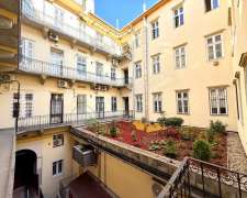 Oktogon tér-budapest_vi_keruelet_oktogon_ter544278_16.jpg