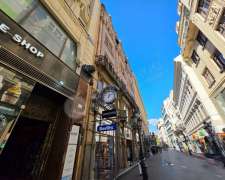 Váci utca-budapest_v_keruelet_vaci_utca545160_28.jpg