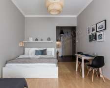 Révay köz-budapest_vi_keruelet_revay_koez546651_3.jpg