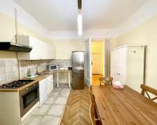 Falk Miksa utca-budapest_v_keruelet_falk_miksa_utca546805_1.jpg