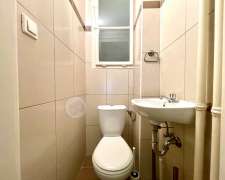 Falk Miksa utca-budapest_v_keruelet_falk_miksa_utca546820_16.jpg