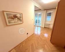 Harminckettesek tere-budapest_viii_keruelet_harminckettesek_tere547114_9.jpg