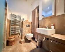 Vörösmarty utca-budapest_vi_keruelet_voeroesmarty_utca548738_18.jpg