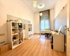 Vörösmarty utca-budapest_vi_keruelet_voeroesmarty_utca548740_20.jpg