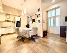 Vörösmarty utca-budapest_vi_keruelet_voeroesmarty_utca548743_24.jpg