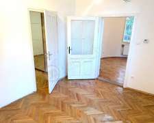 Kútvölgyi út-budapest_xii_keruelet_kutvoelgyi_ut552120_13.jpg