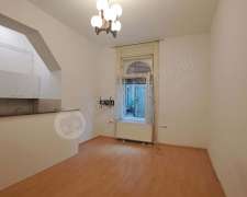Szentkirályi utca-budapest_viii_keruelet_szentkiralyi_utca553646_2.jpg